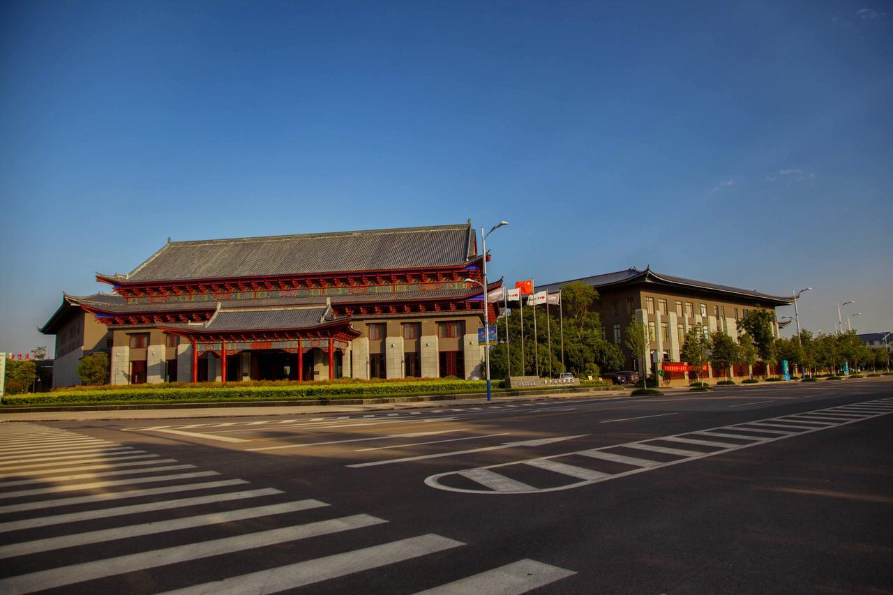 Cloud Luo Ping Hotel Luoping Ngoại thất bức ảnh