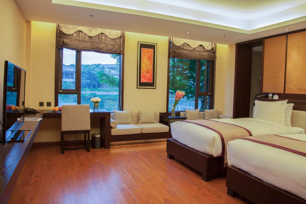 Cloud Luo Ping Hotel Luoping Ngoại thất bức ảnh